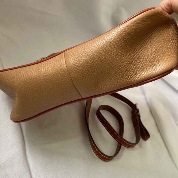 Dooney & Bourke Kimberly Crossbody Brown - Picture 12 of 12
